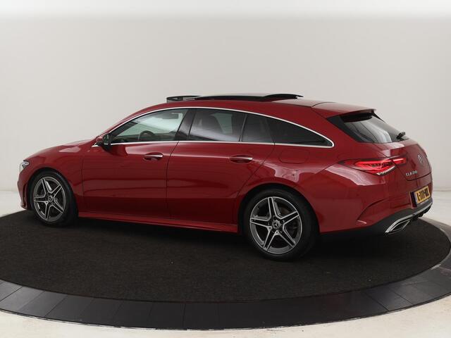 Mercedes-Benz CLA-KLASSE 200 Business Solution AMG | Panoramadak | Stoelverwarming | Adaptive cruise | Camera | Memory | Matrix LED | Keyless | Sfeerverlichting | Widescreen