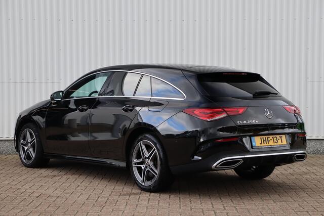 Mercedes-Benz CLA-KLASSE Shooting Brake 250 e AMG Line | Halfleder | Elek. Trekhaak | Adap. Cruise | Camera | Stoelverwarming | Navigatie | Carplay