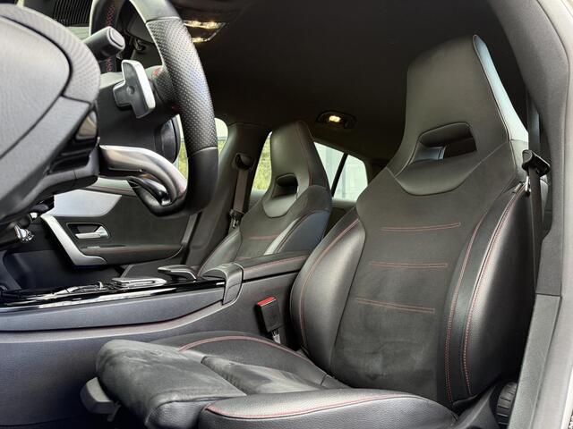 Mercedes-Benz CLA-KLASSE Shooting Brake Aut. 180d Business Sol. AMG | Navi | Camera | Sfeer Verlichting |