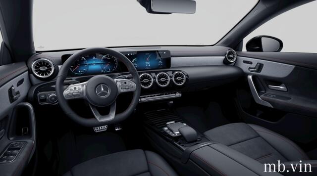 Mercedes-Benz CLA-KLASSE 200 Business Solution AMG | Panoramadak | Stoelverwarming | Keyless | Memory Seats | Cruise Control | Ambiance verlichting | Camera | Parkeersensoren |