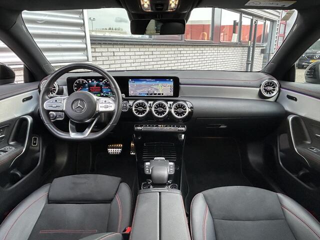 Mercedes-Benz CLA-KLASSE 250 e AMG | Rijassistentie+ | Head-Up Display