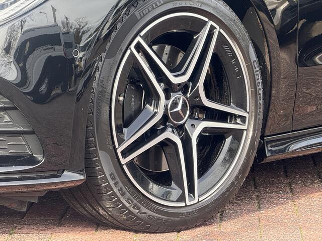 Mercedes-Benz CLA-KLASSE 200 AMG-LINE automaat panodak navi camera climate ctr cruise ctr keyless matrix lmv 18 inch sound dealer onderhouden