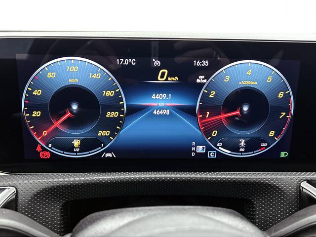 Mercedes-Benz CLA-KLASSE Shooting Brake 180 AMG Line | Panoramadak | Achteruitrijcamera | Nightpakket | Sfeerverlichting | Inclusief 24 maanden MB Certified garantie voor Europa.