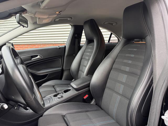 Mercedes-Benz CLA-KLASSE 180 Business Solution AMG | Automaat | Stoelverwarming | Navigatie |