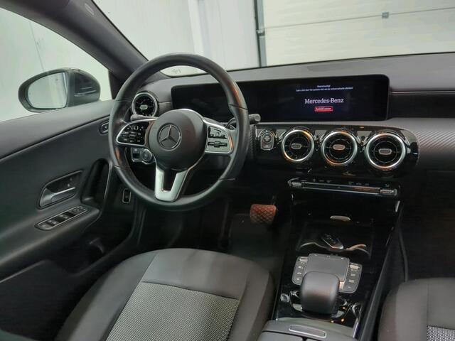 Mercedes-Benz CLA-KLASSE 180d Aut. Business Sol. | Navi | Camera | M-Bux |