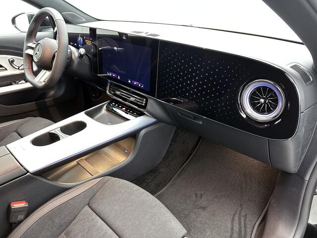 Mercedes-Benz CLA-KLASSE 250+ Launch Edition 85 kWh | Warmtepomp | Panoramadak | Memorypakket | Adaptieve Cruisecontrol | Multibeam LED | Smartphone integratie | Nightpakket | Sierdelen aluminium |