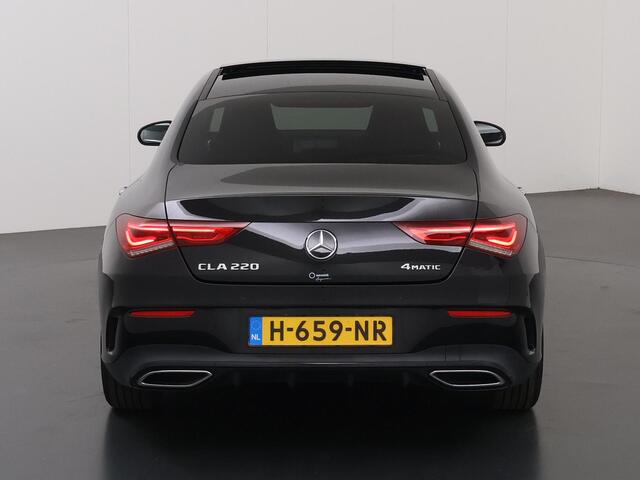 Mercedes-Benz CLA-KLASSE 220 4MATIC Premium Plus | AMG | Panoramadak | Night | Trekhaak | Memory | Stoelverwarming | Widescreen |