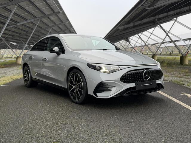 Mercedes-Benz CLA-KLASSE 250+ Launch Edition 85 kWh | Night | Panoramadak | Stoelverwarming | DISTRONIC | Achteruitrijcamera | Dodehoekassistent |