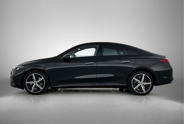 Mercedes-Benz CLA-KLASSE 250+ Launch Edition 85 kWh | Nightpakket | Warmtepomp | Memorypakket voorstoelen | Antidiefstal pakket URBAN GUARD | Adaptieve Cruisecontrol | Smartphone integratiepakket | Sierdelen aluminium |