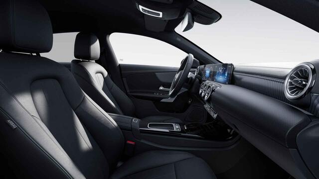 Mercedes-Benz CLA-KLASSE Shooting Brake 250 e Star Edition Luxury Line | Achteruitrijcamera | Multibeam | Stoelverwarming | Widescreen |