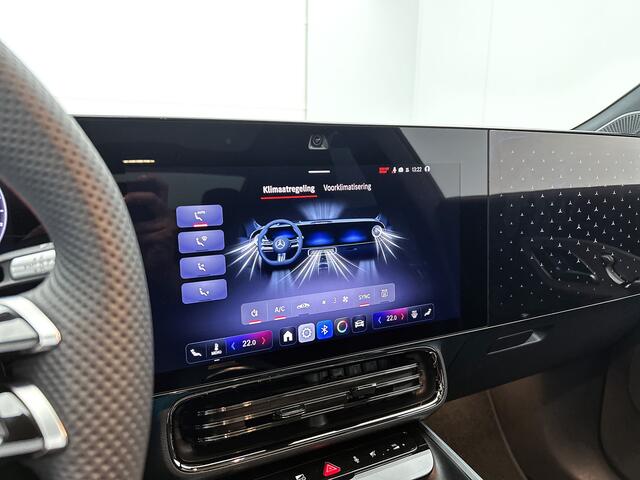 Mercedes-Benz CLA-KLASSE 250+ Launch Edition 85 kWh | Multibeam LED | Panoramadak | Warmtepomp | Memorypakket voorstoelen | Adaptieve Cruisecontrol | Nightpakket | 19 inch AMG velgen | Antidiefstal pakket URBAN GUARD |