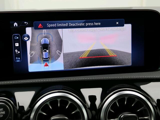 Mercedes-Benz CLA-KLASSE Shooting Brake 250 e AMG Nightpakket Plug-In Hybride | Panoramadak | Memory | Head Up display | 360° Camera | Dode Hoek Ass | Sfeerverlichting | Keyless Go | Inclusief 24 maanden Mercedes-Benz Certified garantie voor Europa.