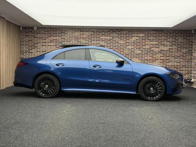 Mercedes-Benz CLA-KLASSE 250 e Star Edition AMG Line Panorma | Memorei stoelen | Rode interieur details