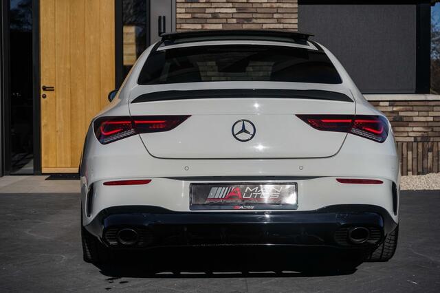Mercedes-Benz CLA-KLASSE AMG CLA 35 4Matic 306PK Pano/Aero/Night/Sfeer