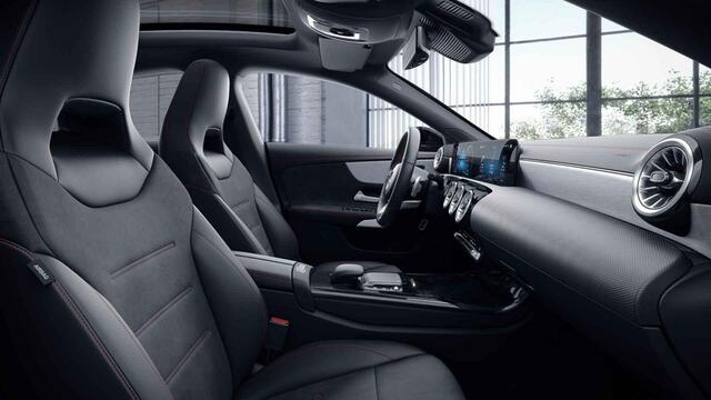 Mercedes-Benz CLA-KLASSE 250 e AMG Line | Panoramadak | Night | Stoelverwarming | Sfeerverlichting | Widescreen |