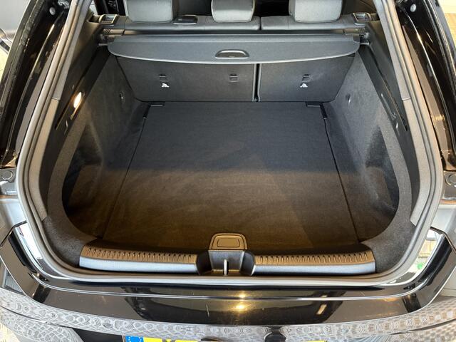 Mercedes-Benz CLA-KLASSE Shooting Brake 180 Business Solution