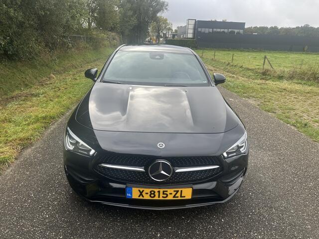 Mercedes-Benz CLA-KLASSE 200 Bus. Sol. AMG