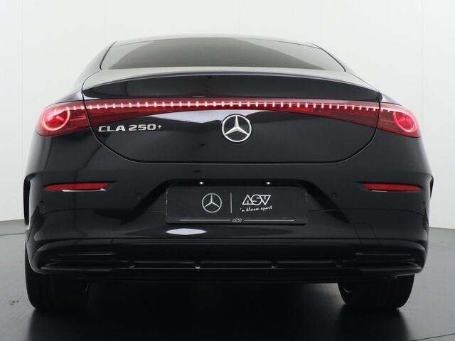 Mercedes-Benz CLA-KLASSE 250+ Launch Edition 85 kWh Accu | Memorystoelen | Warmtepomp | Multibeam Led | Stoelverwarming Voorin | Distronic Cruise Control | Achteruitrijcamera | Nightpakket | Dodehoekassistent