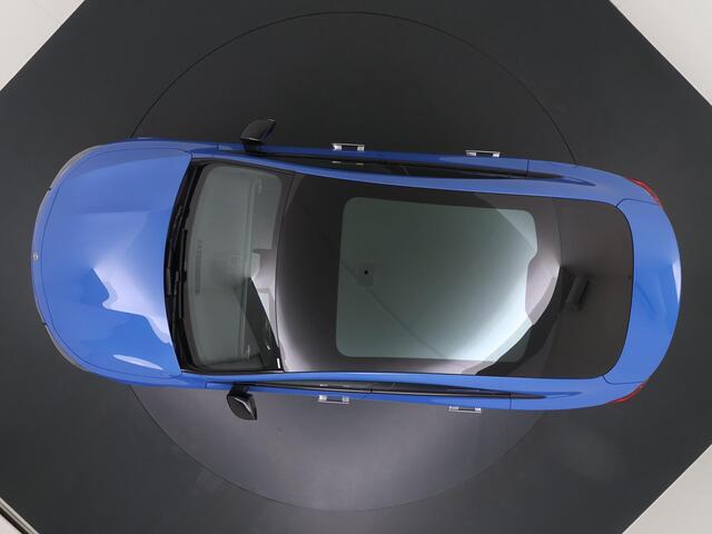 Mercedes-Benz CLA-KLASSE 250+ Launch Edition 85 kWh Accu | Trekhaak Wegklapbaar | Memorystoelen | Warmtepomp | Multibeam Led | Stoelverwarming Voorin | Distronic Cruise Control | Achteruitrijcamera | Nightpakket | Dodehoekassistent