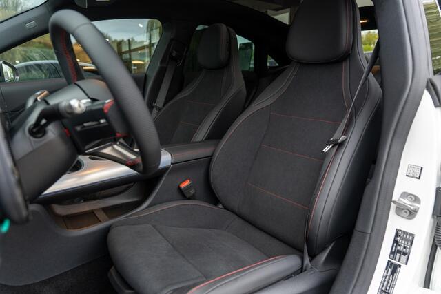 Mercedes-Benz CLA-KLASSE 250+ Launch Edition 85 kWh | Night | Panoramadak | DISTRONIC | Achteruitrijcamera | Dodehoekassistent |