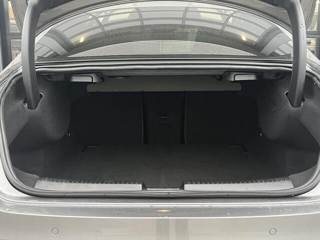 Mercedes-Benz CLA-KLASSE 180 AMG Line