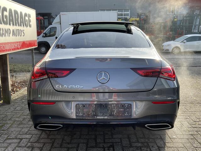 Mercedes-Benz CLA-KLASSE 250 e AMG Line 19"/Panoramadak/Stoelverwarming/Camera/Sfeerverlichting