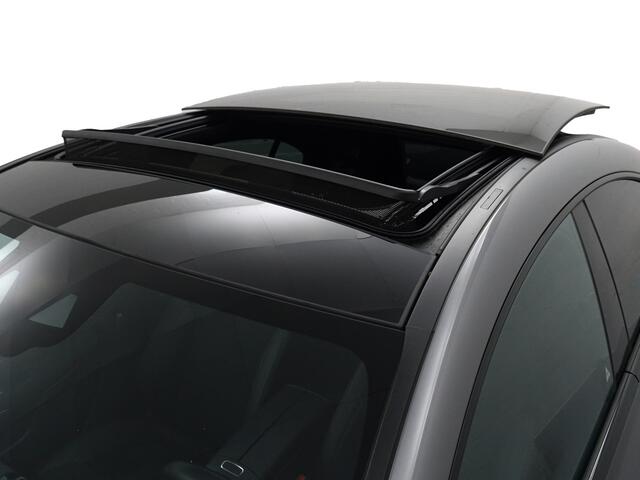 Mercedes-Benz CLA-KLASSE 180 AMG Premium Night Edition Aut- NAP 37dkm, Burmester Audio, Panoramadak, Carplay, Android Auto, Sfeerverlichting