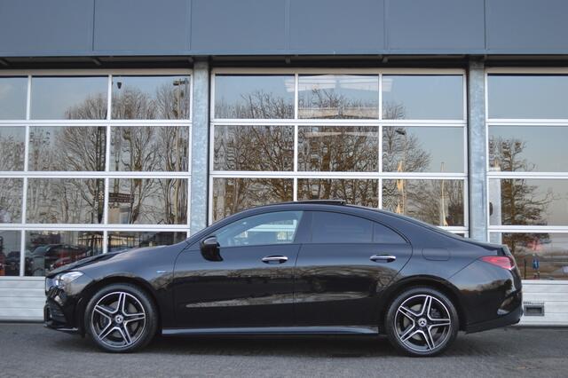 Mercedes-Benz CLA-KLASSE 250 e AMG Led Panorama Memory Camera 360 Augmented Keyless Pdc