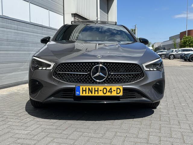 Mercedes-Benz CLA-KLASSE Shooting Brake 250 e Star Edition Luxury | Panoramadak | Nightpakket | MULTIBEAM LED | Dodehoekassistent | Sfeerverlichting | Stoelverwarming | Apple CarPlay | Android Auto | Achteruitrijcamera