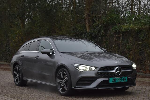 Mercedes-Benz CLA-KLASSE Shooting Brake 250 e Business Solution AMG Limited 218 pk | Open dak | Camera | Carplay | Widescreen | Sfeerverlichting | Stoelverwarming | Full LED
