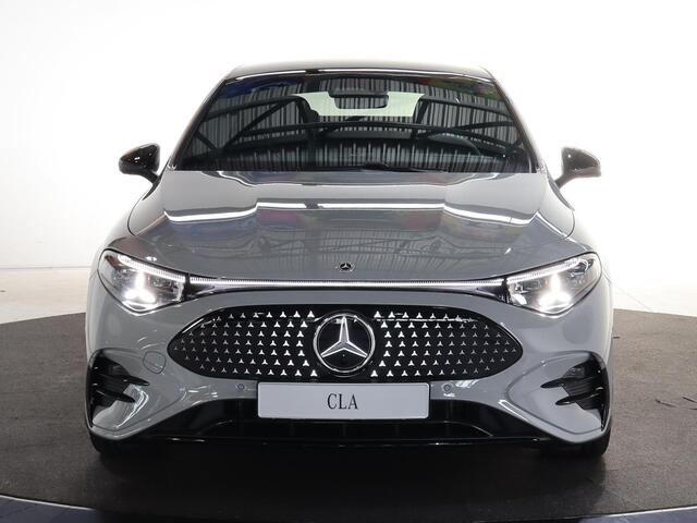 Mercedes-Benz CLA-KLASSE 250+ Launch Edition 85 kWh | Night | Panoramadak | DISTRONIC | Achteruitrijcamera | Dodehoekassistent |