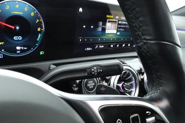 Mercedes-Benz CLA-KLASSE 250 e Luxury Line | Pano | Elek. Trekhaak | Dig. Cockpit | Cruise | Stoelverw. | Camera | Keyless | 18'' | Multibeam