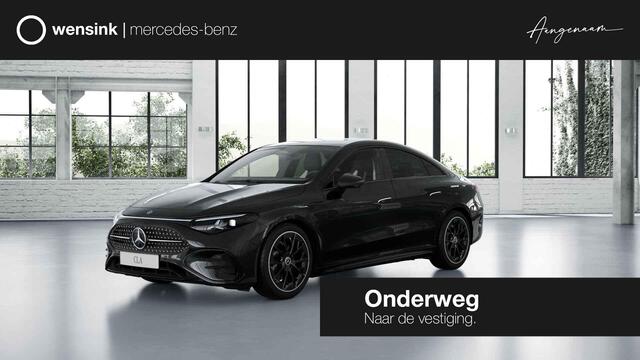 Mercedes-Benz CLA-KLASSE 180 Business Solution AMG | Premium Pakket | Panoramadak | Superscreen | 19"LM-velgen | Stoelverwarming |