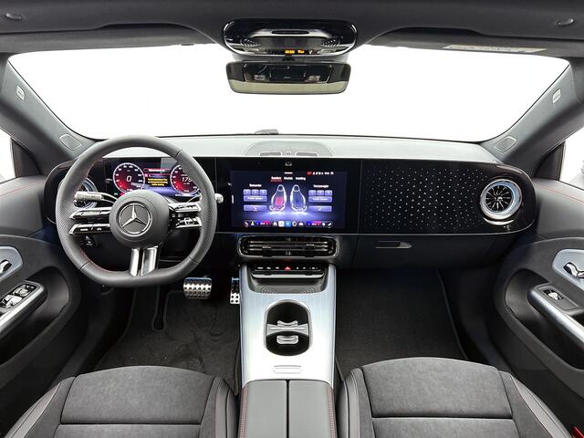 Mercedes-Benz CLA-KLASSE 250+ Launch Edition 85 kWh | Nightpakket | Warmtepomp | Memorypakket voorstoelen | Antidiefstal pakket URBAN GUARD | Adaptieve Cruisecontrol | MULTIBEAM LED | Sierdelen aluminium |