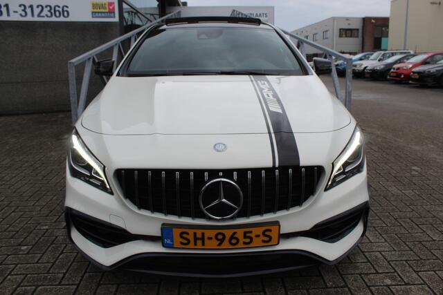 Mercedes-Benz CLA-KLASSE 45 AMG 4MATIC 381pk Panoramadak/Schaalstoelen/Navigatie/Achteruitrijcamera/Performance uitlaat/Elektrische best. stoel met geheugen/Sfeerverlichting/Keyless/Stoelverwarming/Inklapbare spiegels/Dodehoek detectie/Apple carplay/Led koplampen