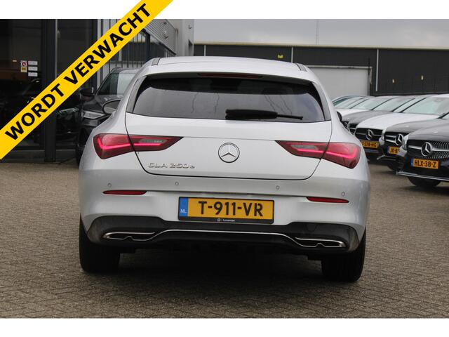 Mercedes-Benz CLA-KLASSE Shooting Brake 250 e Luxury Line WIDESCREEN KEYLESS SFEER 18''
