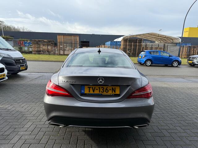 Mercedes-Benz CLA-KLASSE 180 Business Solution Plus Upgrade Edition | 1E EIGENAAR | 12MND GARANTIE | AUTOMAAT | LED | AIRCO | NAVI | CRUISE | LMV | STOELVERWARMING |