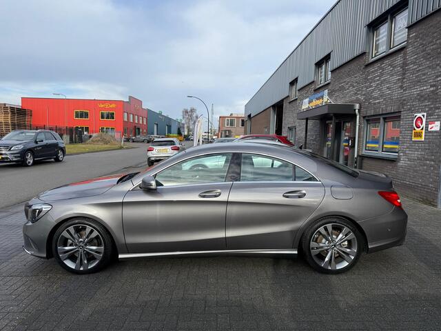 Mercedes-Benz CLA-KLASSE 180 Business Solution Plus Upgrade Edition | 1E EIGENAAR | 12MND GARANTIE | AUTOMAAT | LED | AIRCO | NAVI | CRUISE | LMV | STOELVERWARMING |