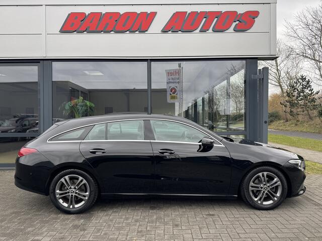 Mercedes-Benz CLA-KLASSE Shooting Brake 180 Business Solution