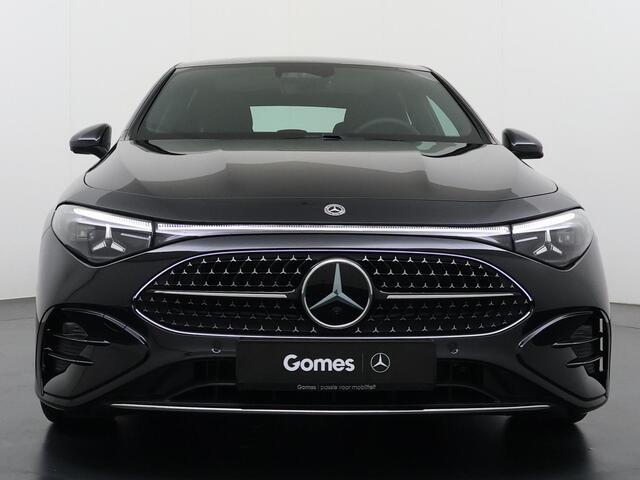 Mercedes-Benz CLA-KLASSE 180 Business Solution AMG | Panoramadak | Adaptieve Cruise Control | Dodehoekassistent | Verkeersbordenassistent | Adaptieve Grootlichtassistent | Stoelverwarming | Sfeerverlichting | Apple CarPlay | Android Auto | Achteruitrijcamera | Parkeersensoren