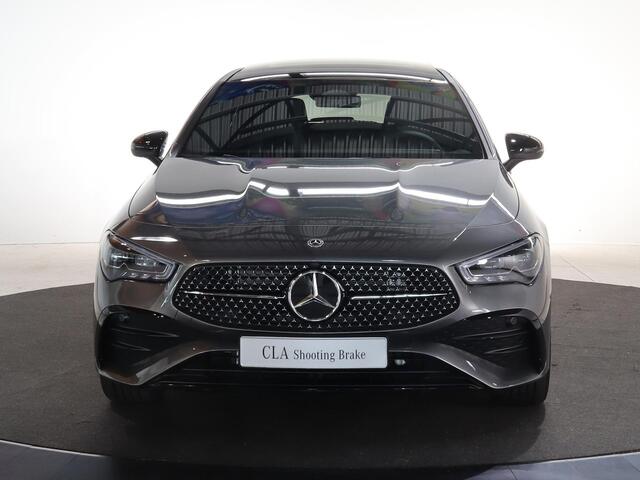 Mercedes-Benz CLA-KLASSE Shooting Brake 250e Business Solution AMG | Panoramaschuifdak | Nightpakket | Achteruitrijcamera