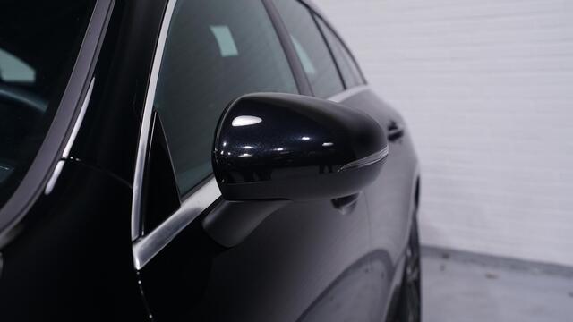 Mercedes-Benz CLA-KLASSE Shooting Brake 180 Business Line NAP 1e eigen. LED-verlichting 17"-lichtmetalen velgen navigatie PDC v+a DAB bleutooth Camera sportstoelen stoelverwarming voor electr-achterklep schakelflippers aan het stuur