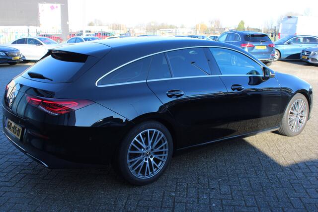 Mercedes-Benz CLA-KLASSE Shooting Brake 180 AUT7 Luxury Line LEDER NAVI CAMERA CARPLAY