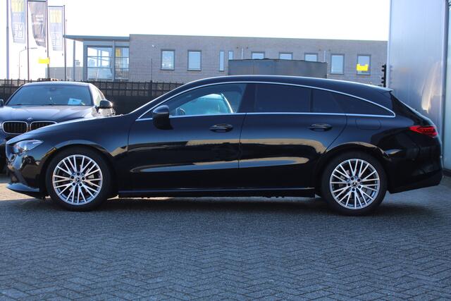 Mercedes-Benz CLA-KLASSE Shooting Brake 180 AUT7 Luxury Line LEDER NAVI CAMERA CARPLAY