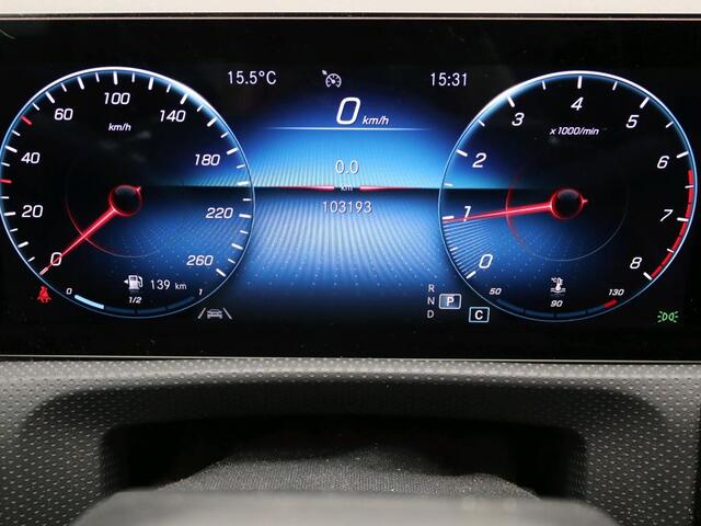 Mercedes-Benz CLA-KLASSE Shooting Brake 200 Business Solution AMG Inclusief 48 maanden MB Certified garantie voor Europa.