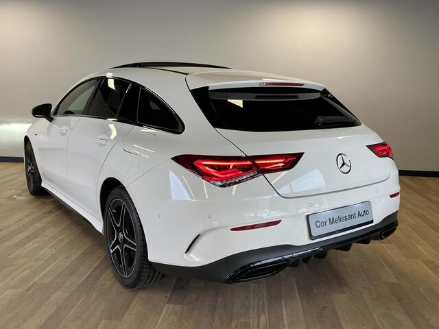 Mercedes-Benz CLA-KLASSE Shooting Brake 250 e AMG Line PANO/CAMERA/TREKHAAK/BURMEISTER