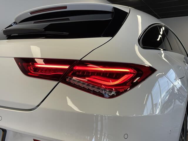 Mercedes-Benz CLA-KLASSE Shooting Brake 250 e AMG Line PANO/CAMERA/TREKHAAK/BURMEISTER