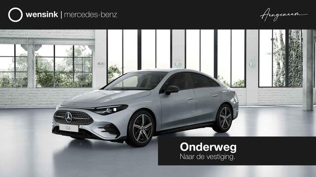 Mercedes-Benz CLA-KLASSE 180 Business Solution AMG | Premium Pakket | Superscreen | Night | Memory pakket | Panoramadak |