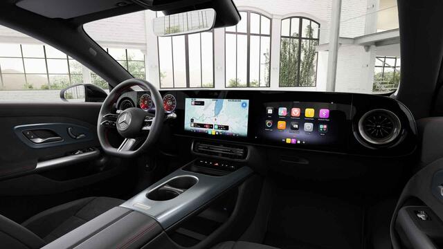 Mercedes-Benz CLA-KLASSE 200 Business Solution AMG 58 kWh | Panoramadak | Premium Pakket | Superscreen | Trekhaak | Head-Up | Matrix Led |
