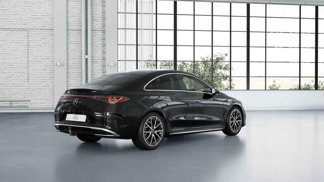 Mercedes-Benz CLA-KLASSE 200 Business Solution AMG 58 kWh | Panoramadak | Premium Pakket | Superscreen | Trekhaak | Head-Up | Burmester | 19" LM velgen |